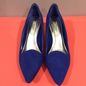 Beautiful simply Vera wang blue heels size 7
